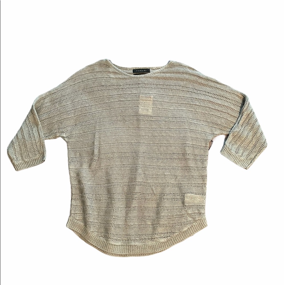 NWT Tahari Gray Crocheted 3/4 Sleeve Top